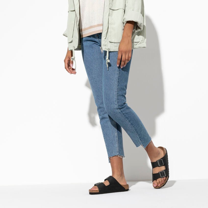 Birkenstock Arizona Sandal – Black 7 Birkenstock Arizona Sandal – Black - Image 7