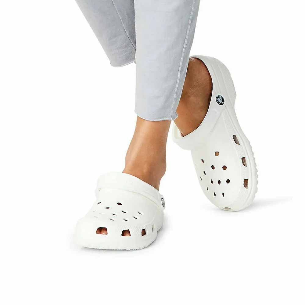 Crocs Classic Clog – White 3 Crocs Classic Clog – White - Image 3